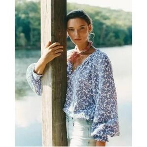 Anthropologie Blue White Floral Peasant Blouse